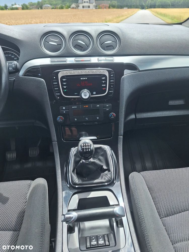 Ford S-Max 2.0 TDCi Titanium - 11