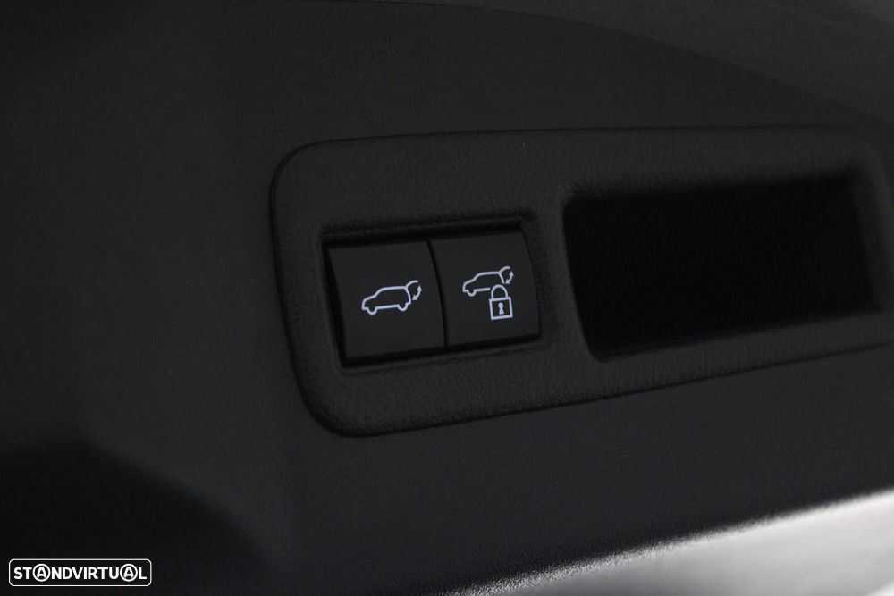 Toyota bZ4X 71,4 kWh Exclusive - 39