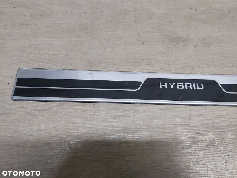 Toyota Prius IV 1,8 xw50 listwa progowa ozdobna - 3