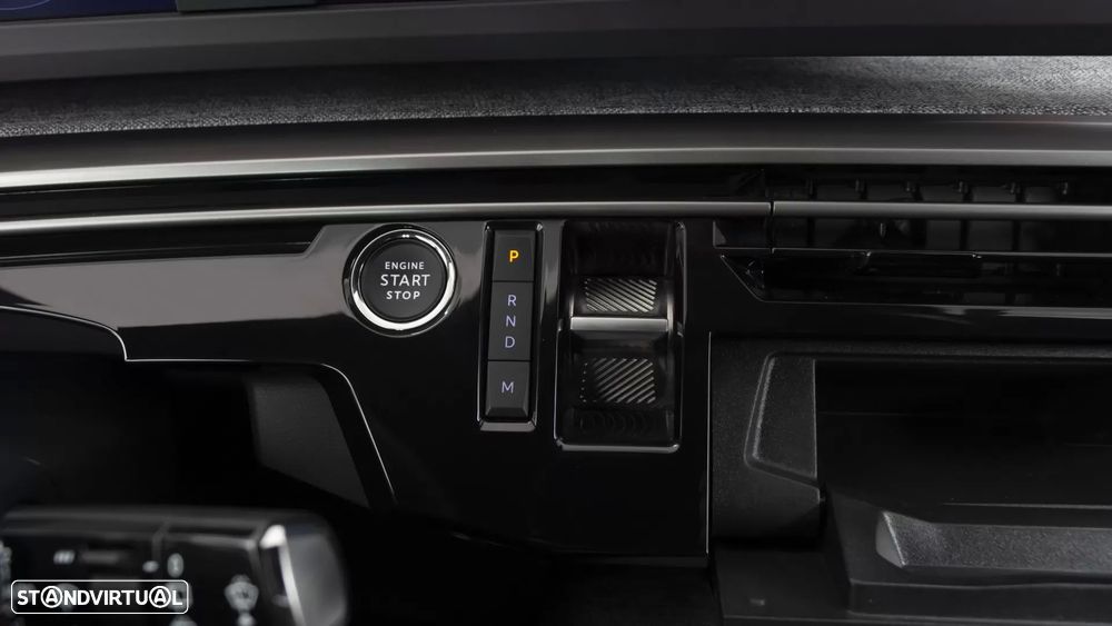 Peugeot 5008 1.2 Hybrid Allure e-DCS6 — fotografia 37