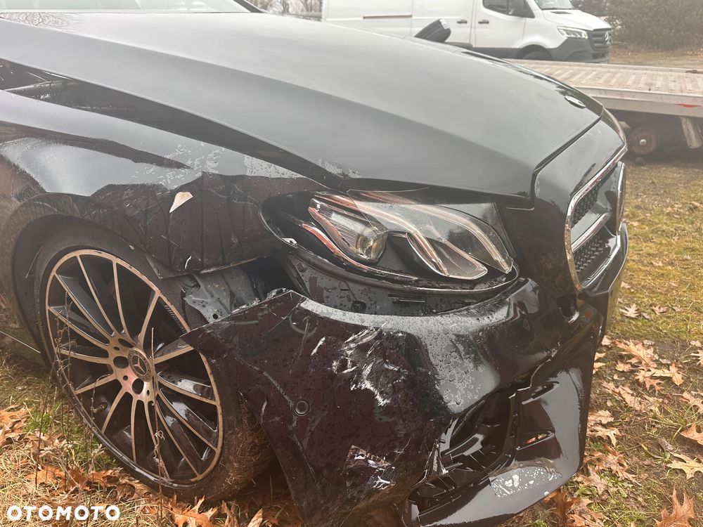 Mercedes-Benz Klasa E 43 AMG 4-Matic - 5