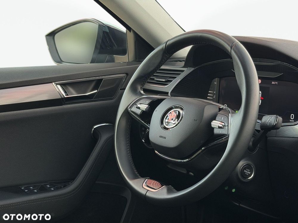 Skoda Superb 2.0 TDI SCR Style DSG - 17