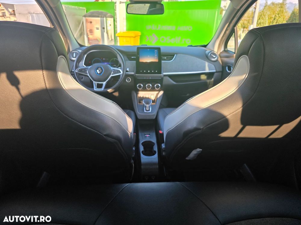Renault ZOE - 11