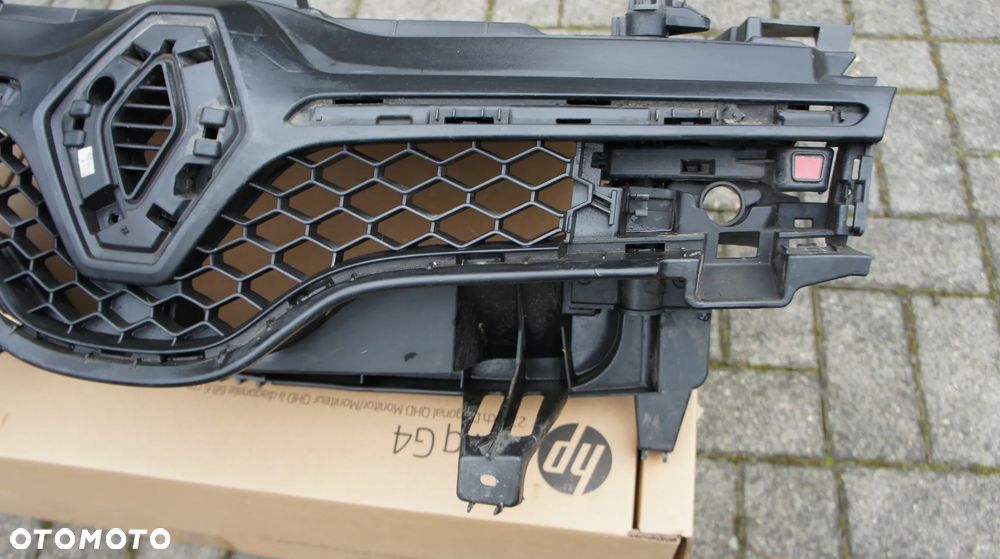 PAS WZMOCNIENIE GRILL RENAULT TWINGO III - 4