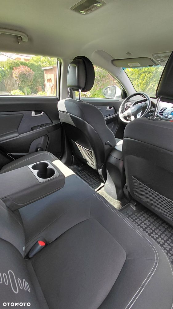 Kia Sportage 2.0 CRDI S - 8