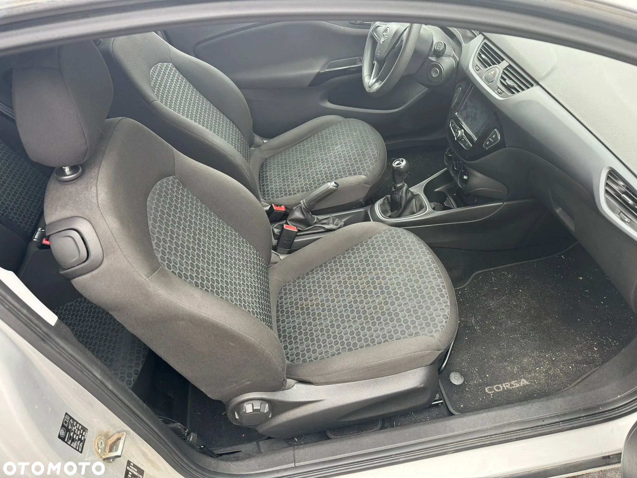 Opel Corsa - 12