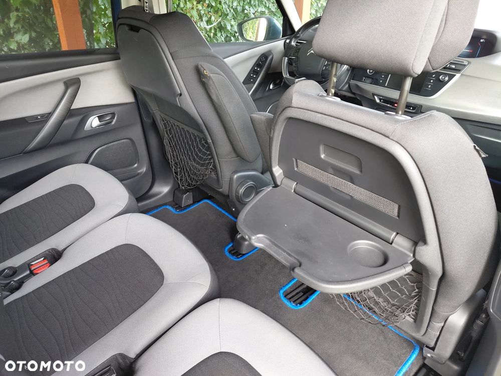 Citroën C4 Picasso - 8