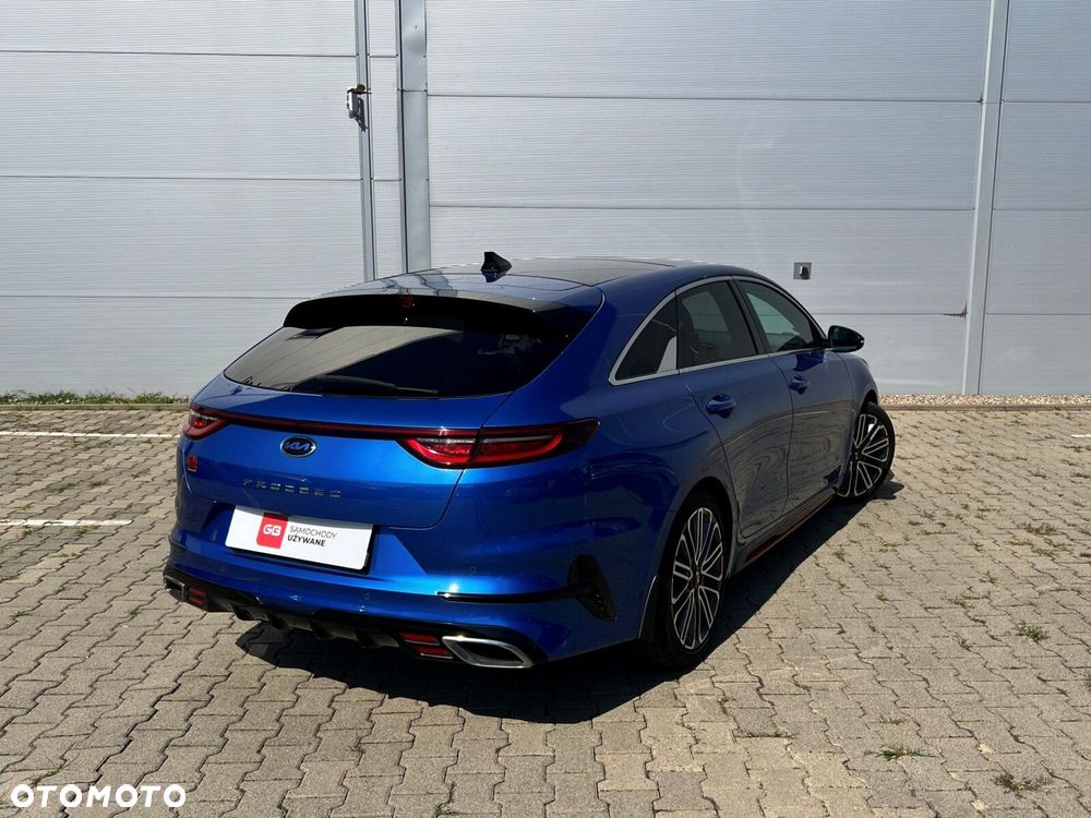 Kia ProCeed 1.6 T-GDI GT DCT - 8