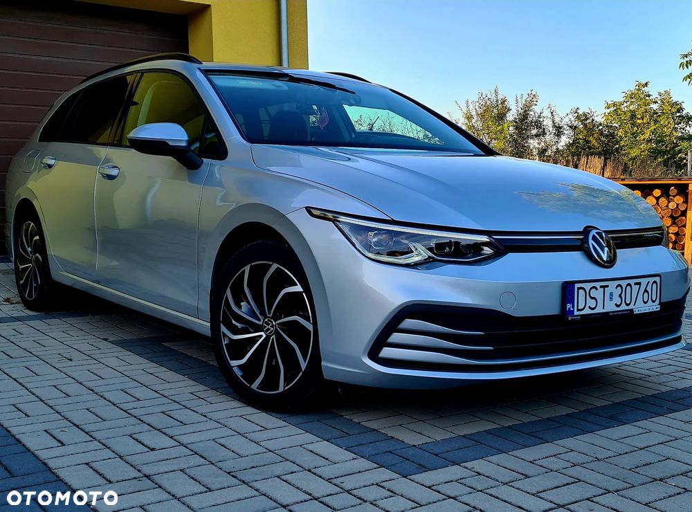 Volkswagen Golf - 2