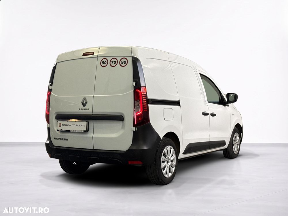 Renault Express - 6