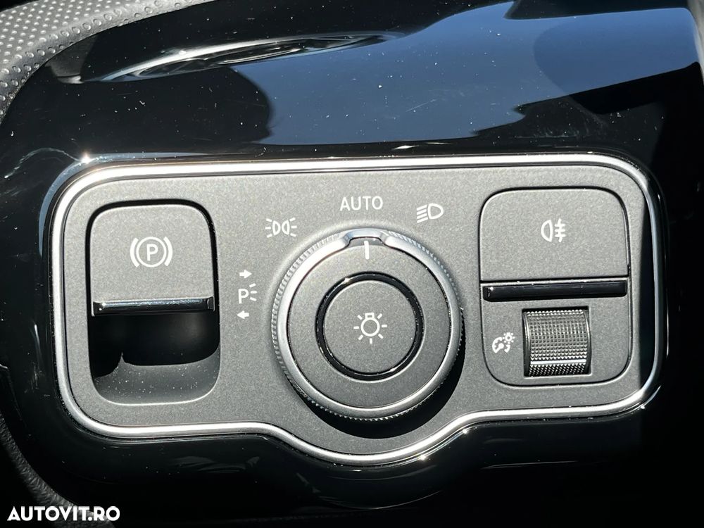 Mercedes-Benz CLA - 20