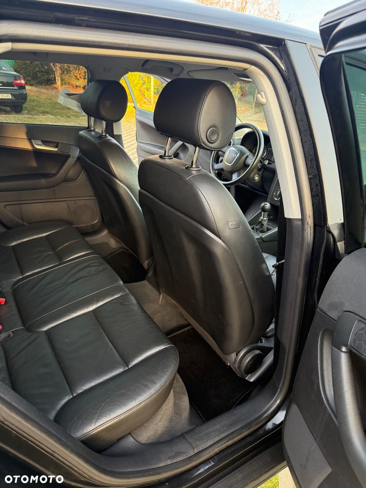 Audi A3 Sportback 1.6 Attraction - 16