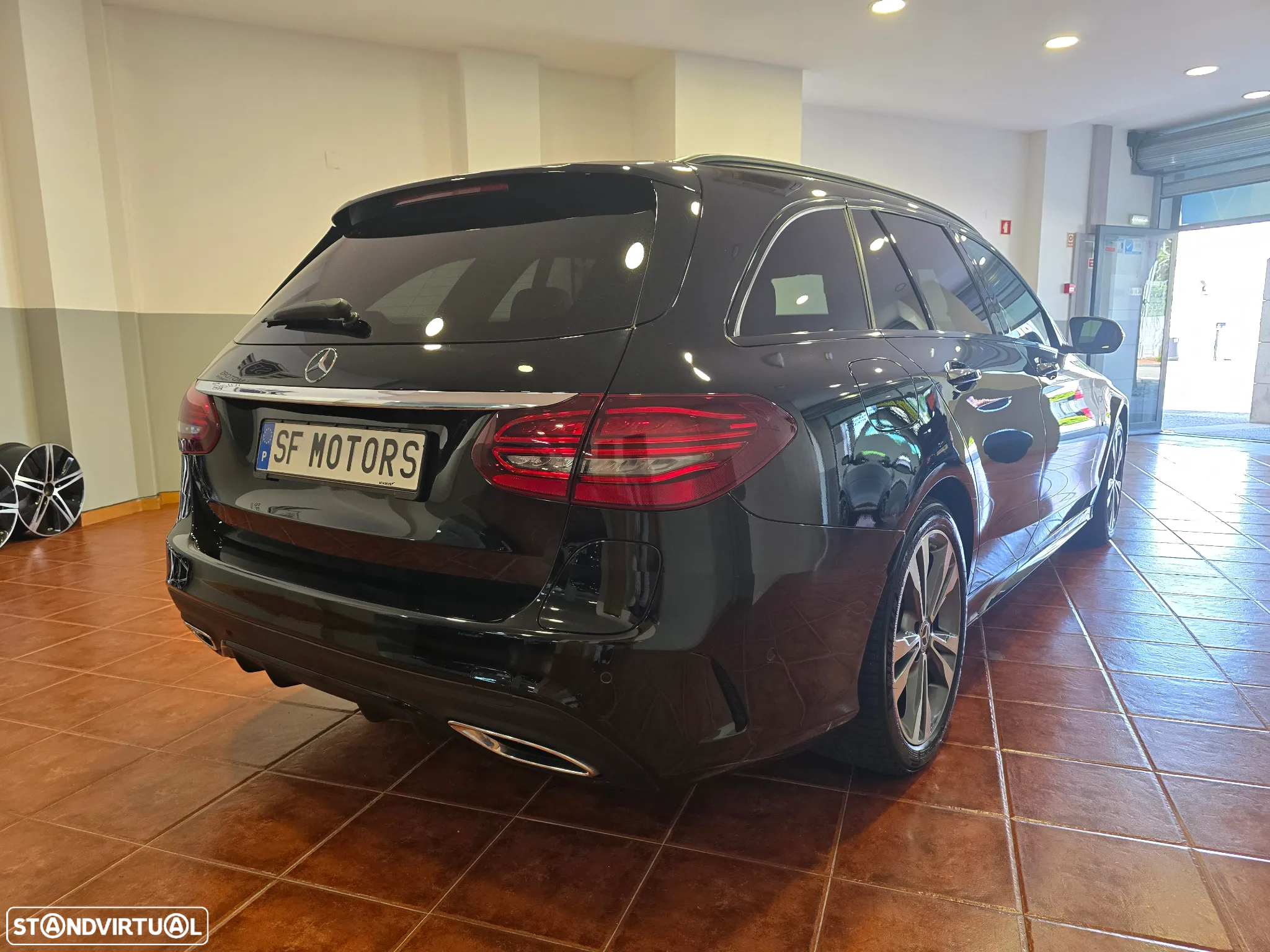 Mercedes-Benz C 300 de AMG Line - 10