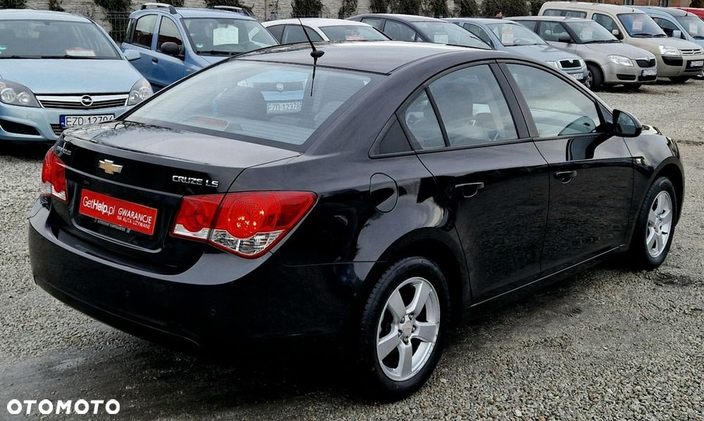Chevrolet Cruze - 21