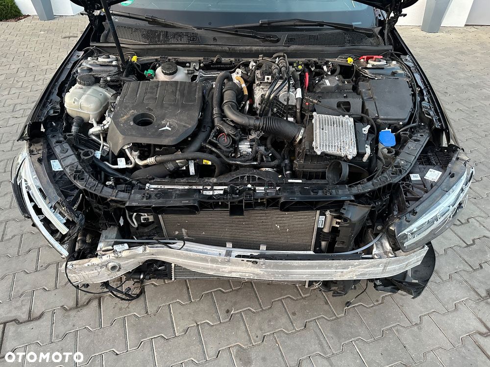 Mercedes-Benz Klasa A 250 e PHEV Progressive 8G-DCT - 9