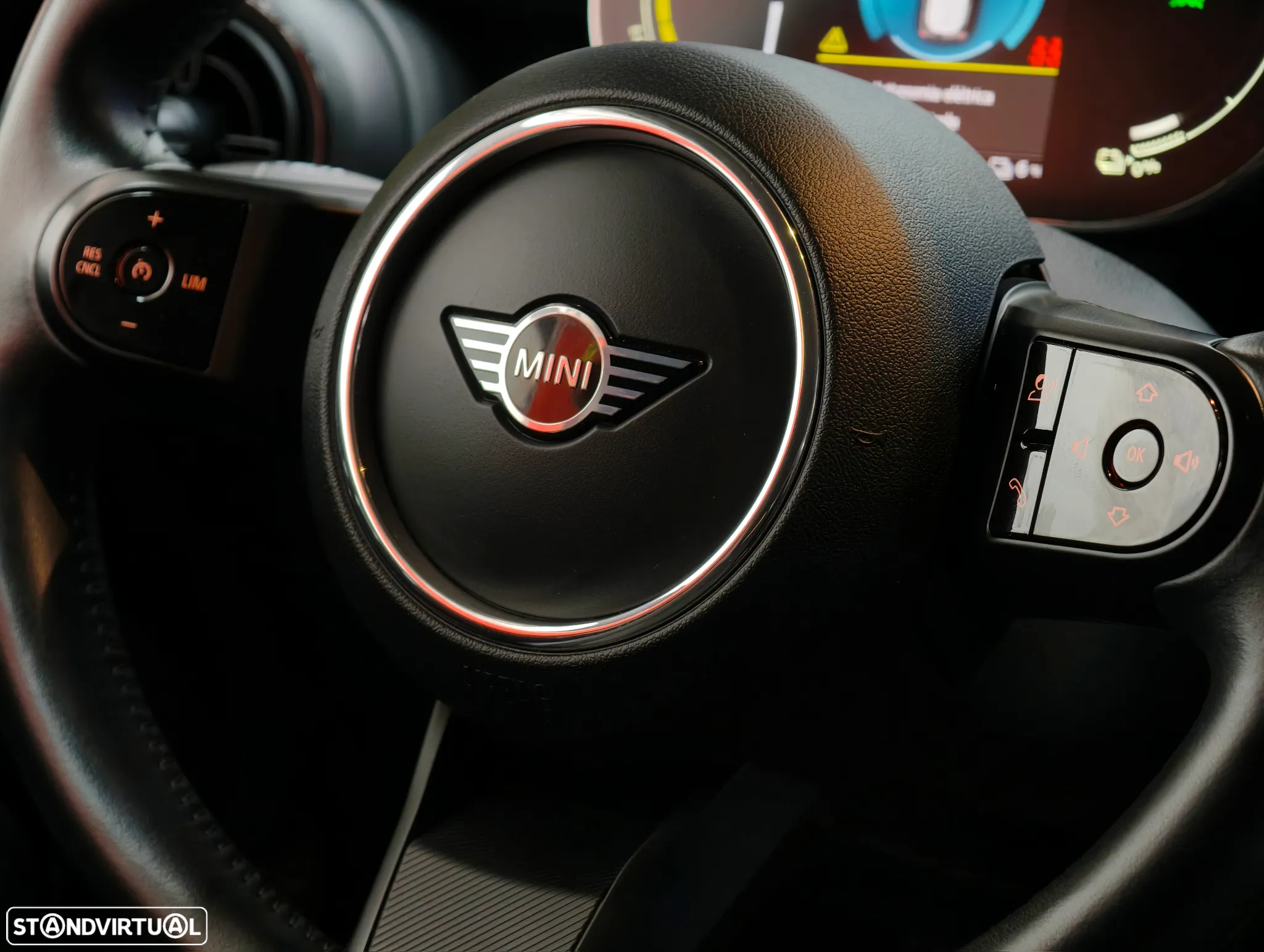 MINI 3 Portas Cooper SE - 56