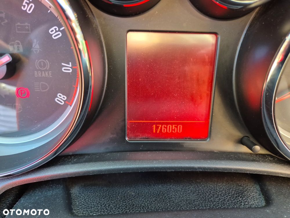 Opel Astra 1.4 Turbo - 17