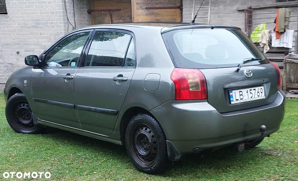 Toyota Corolla - 6