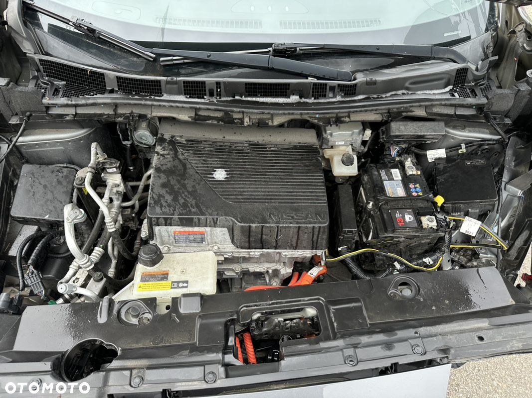 Nissan Leaf 40kWh Tekna - 24