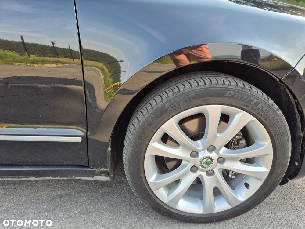 Skoda Superb 2.0 TDI Elegance DSG - 7