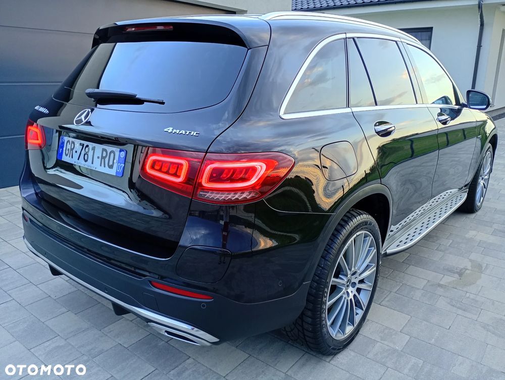 Mercedes-Benz GLC 300 de 4Matic 9G-TRONIC Exclusive - 3