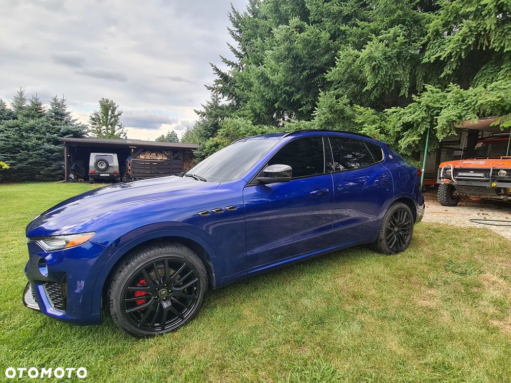 Maserati Levante Q4 - 1