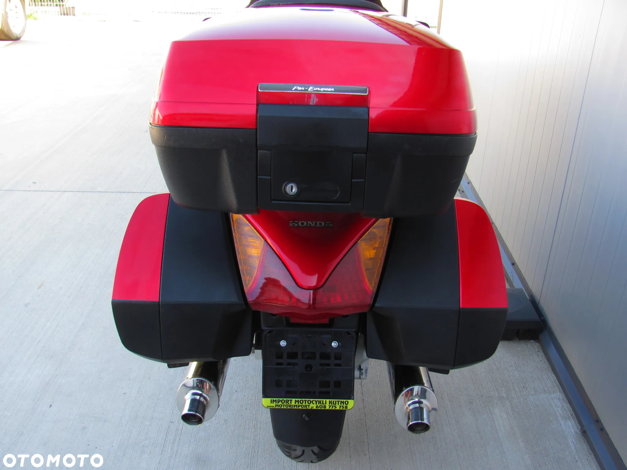 Honda ST - 28