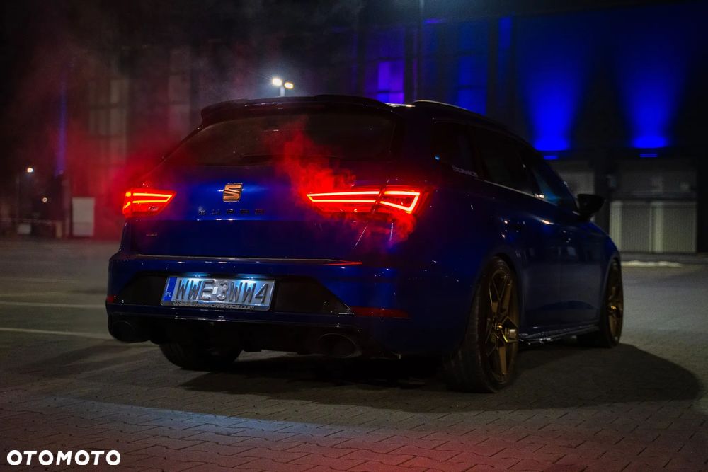 Seat Leon 2.0 TSI Cupra R DSG - 2
