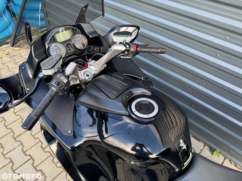 Kawasaki GTR - 22