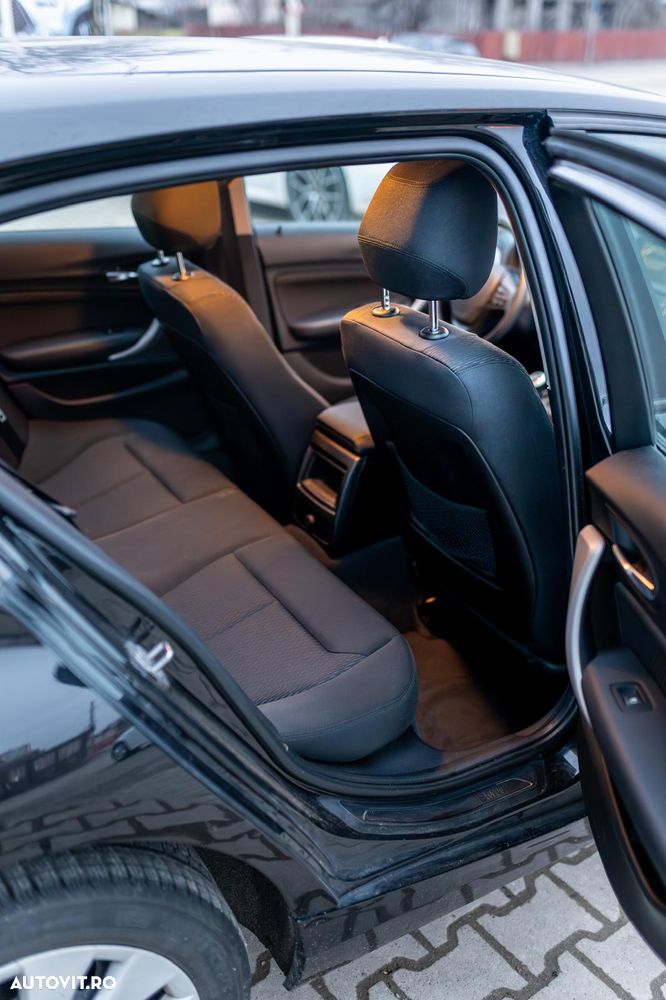 BMW Seria 1 116d EfficientDynamics Edition - 16