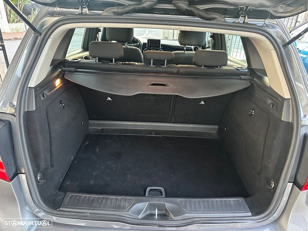 Mercedes-Benz B 180 CDI BlueEFFICIENCY 114g - 11