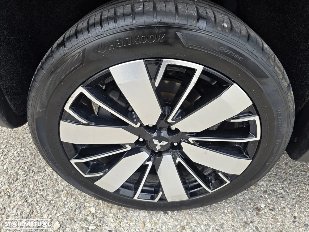 Mitsubishi Outlander 2.4 PHEV Instyle - 35