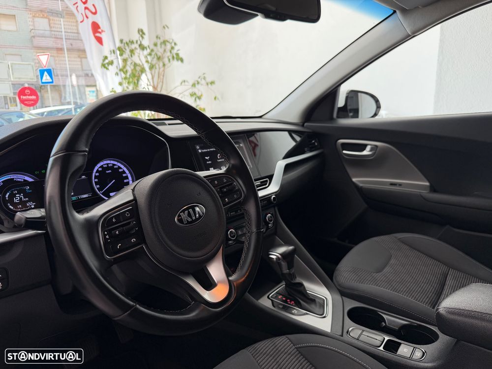 Kia Niro 1.6 GDi HEV Urban - 14