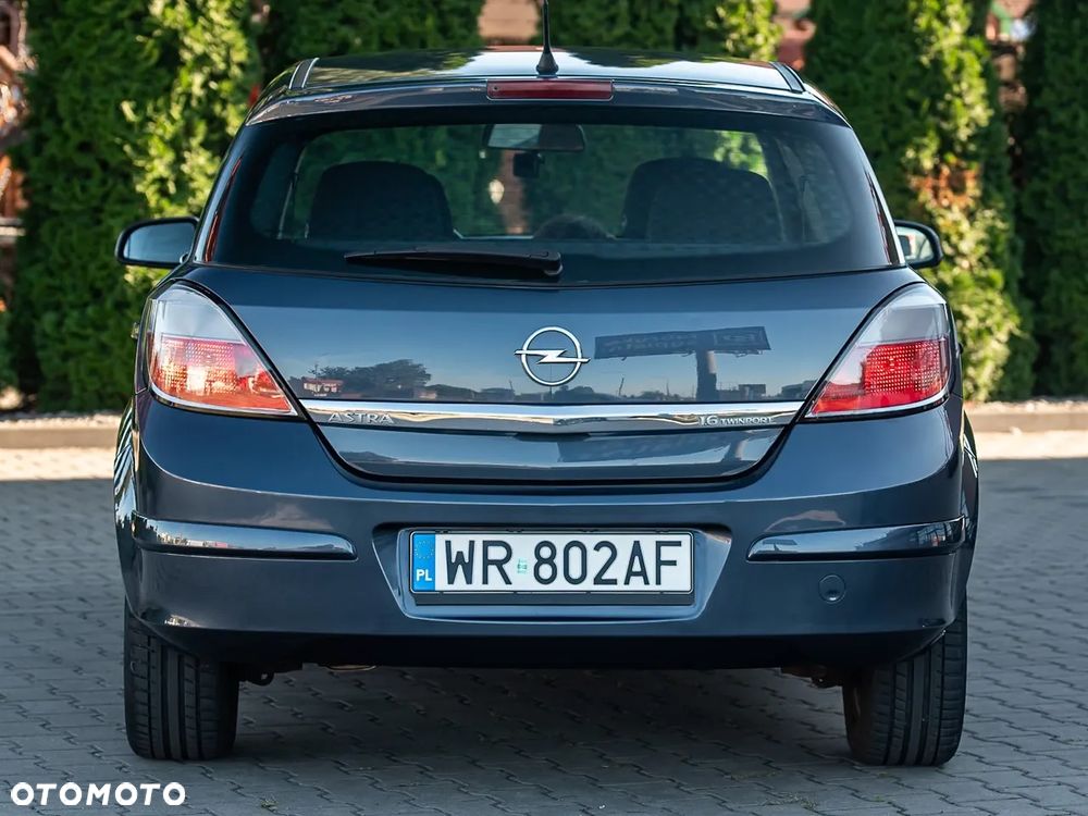 Opel Astra 1.6 Cosmo - 8