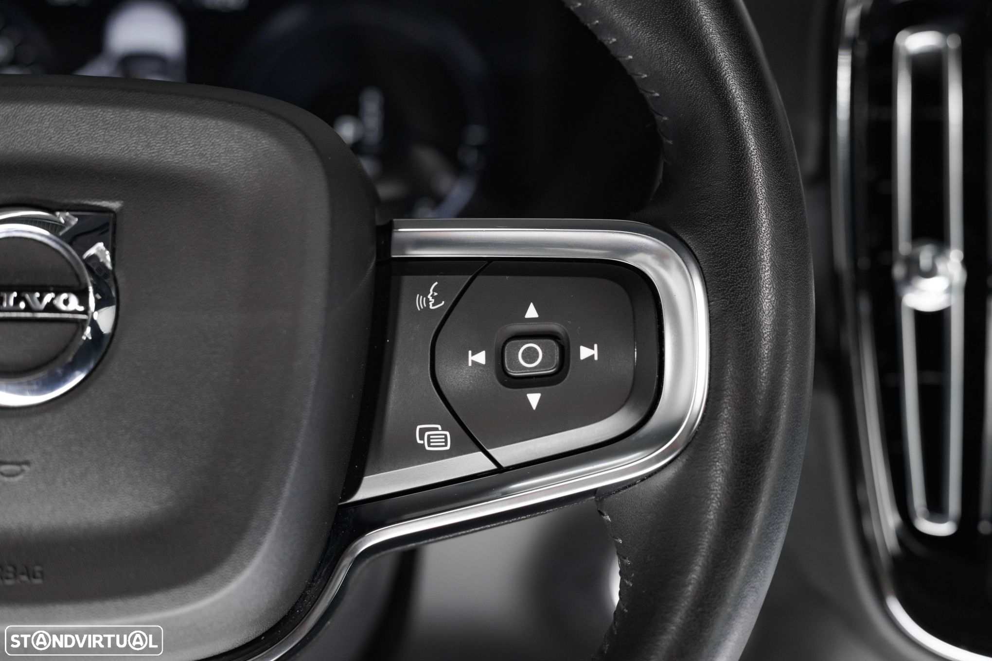 Volvo XC 40 1.5 T4 PHEV Inscription Expression - 9