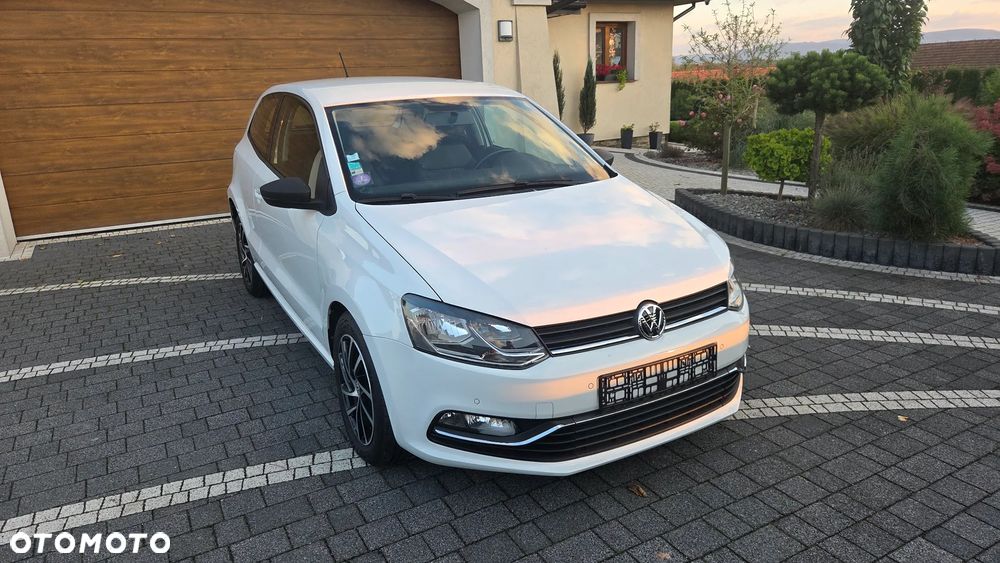 Volkswagen Polo - 2