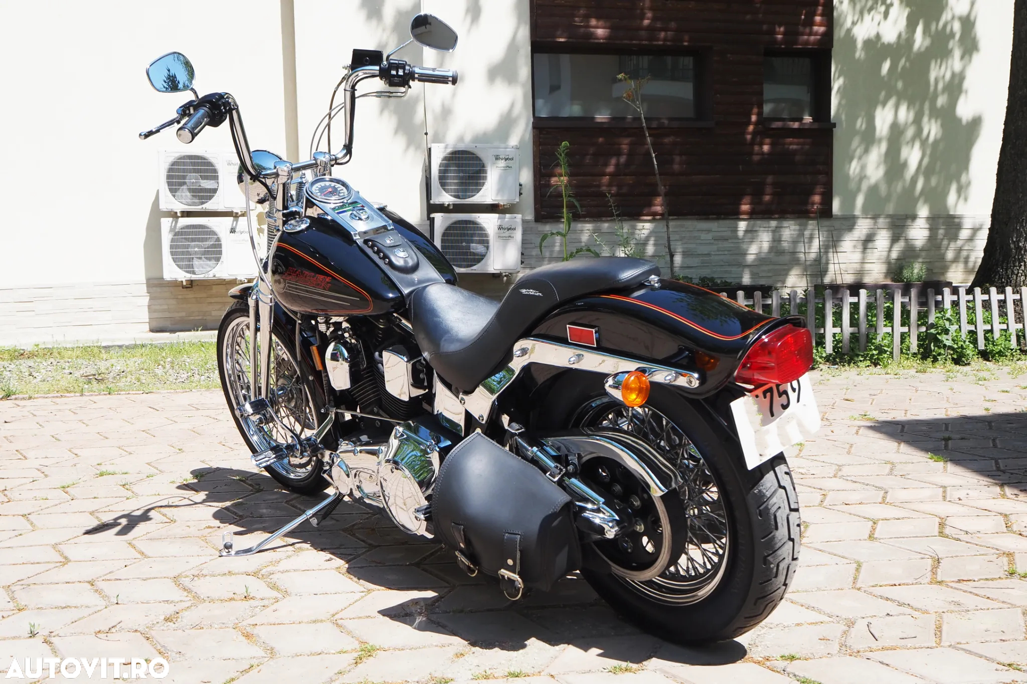Harley-Davidson FXSTS Softail Springer - 4
