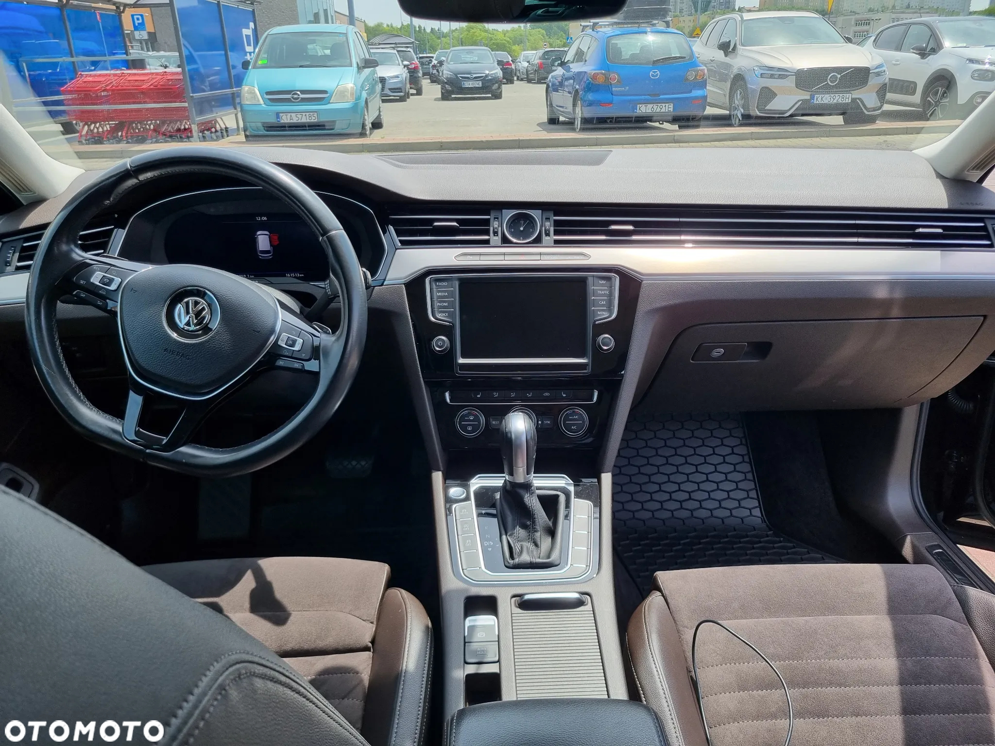 Volkswagen Passat 2.0 TDI BMT Highline DSG - 14