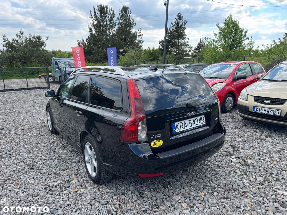 Volvo V50 2.0D Momentum - 5