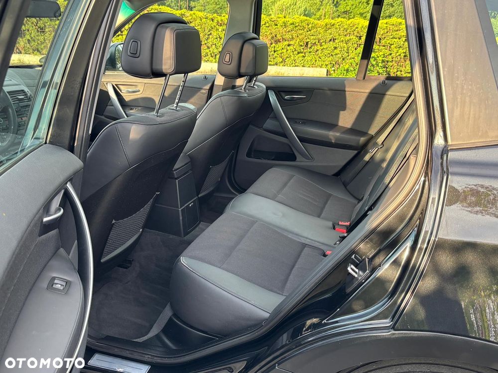 BMW X3 xDrive18d Edition Exclusive - 11