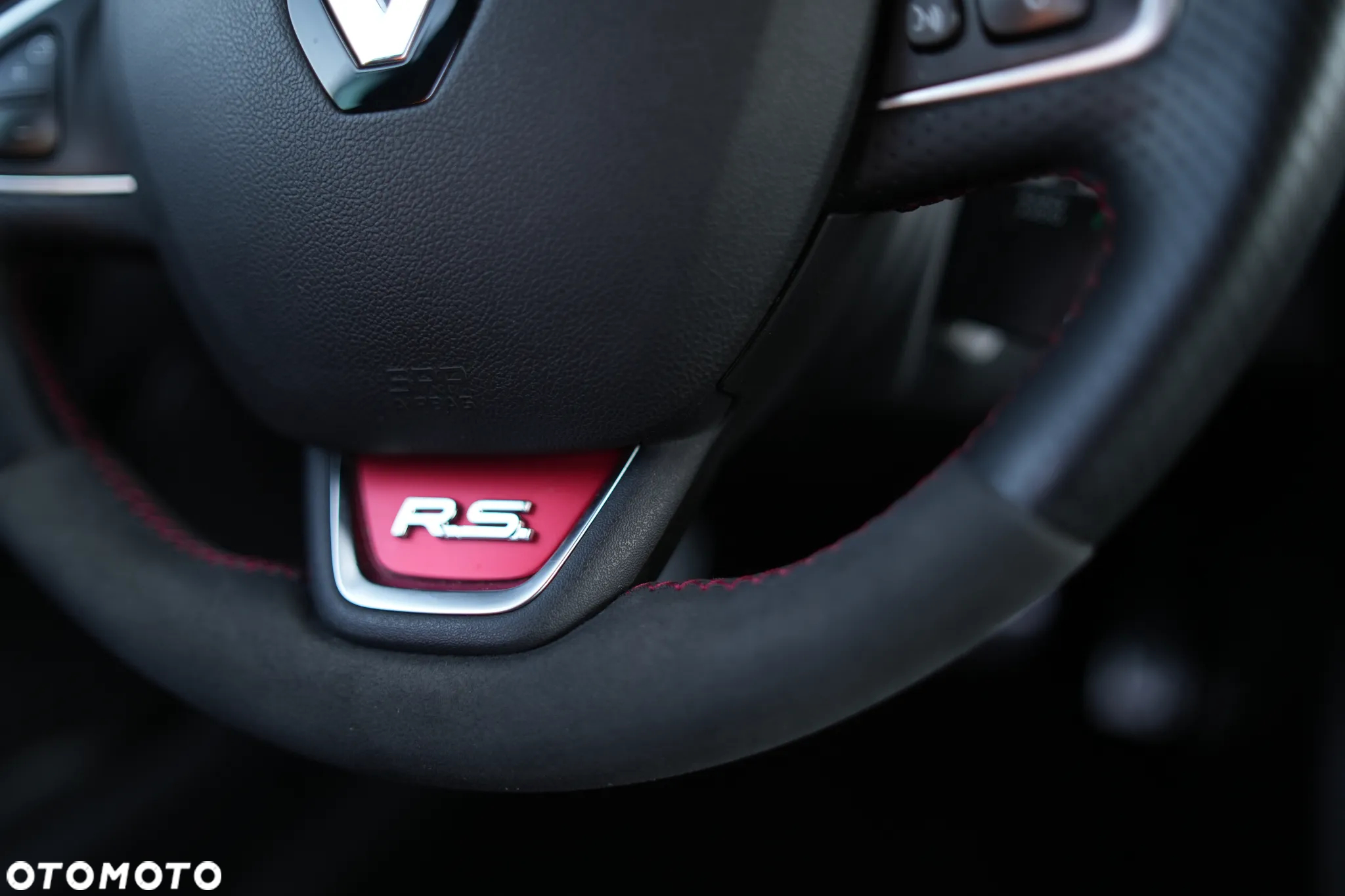 Renault Clio 1.6 R.S 18 - 28