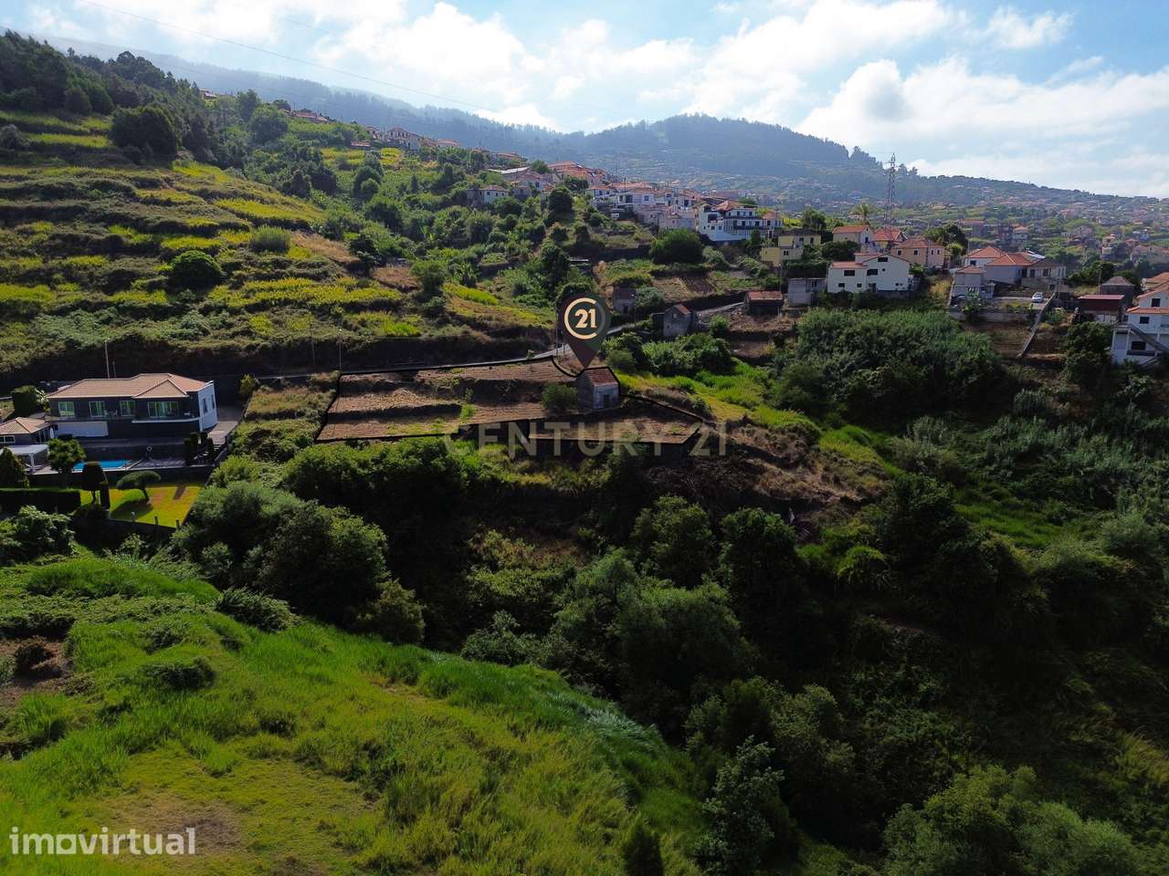 Terreno com Vista Mar Definitiva à Venda – Calheta, Madeira - Grande imagem: 5/15