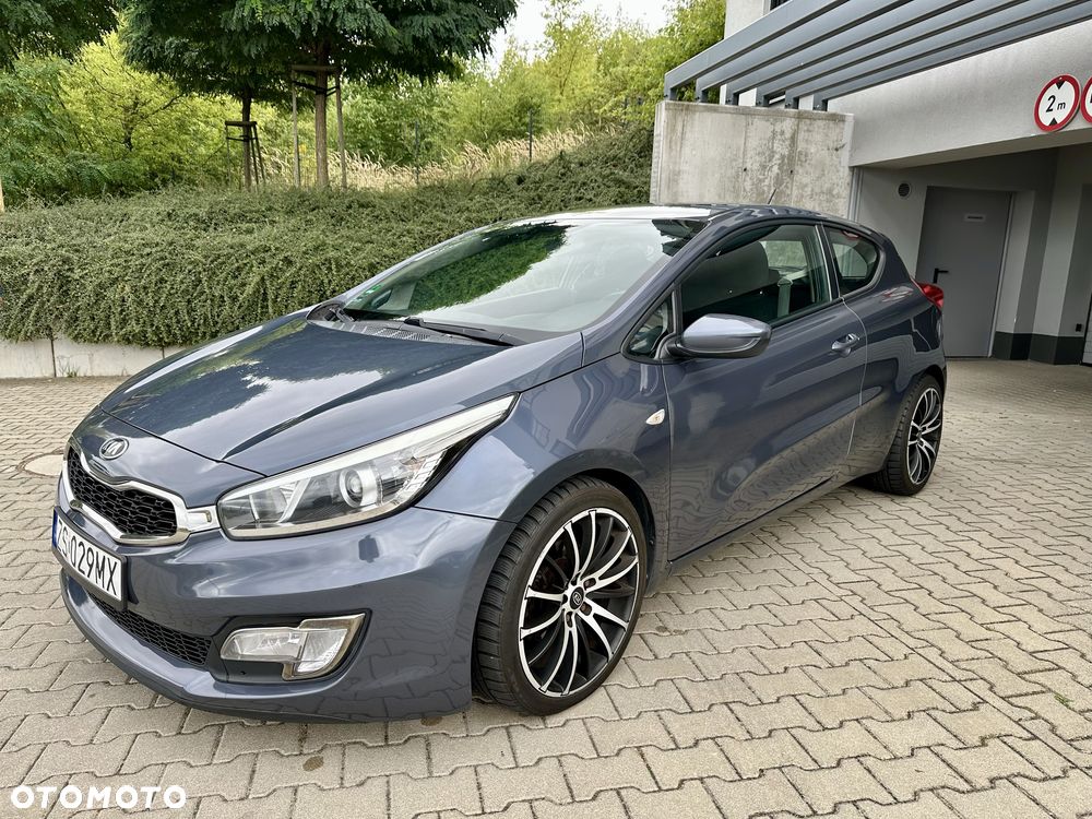 Kia ProCeed - 1