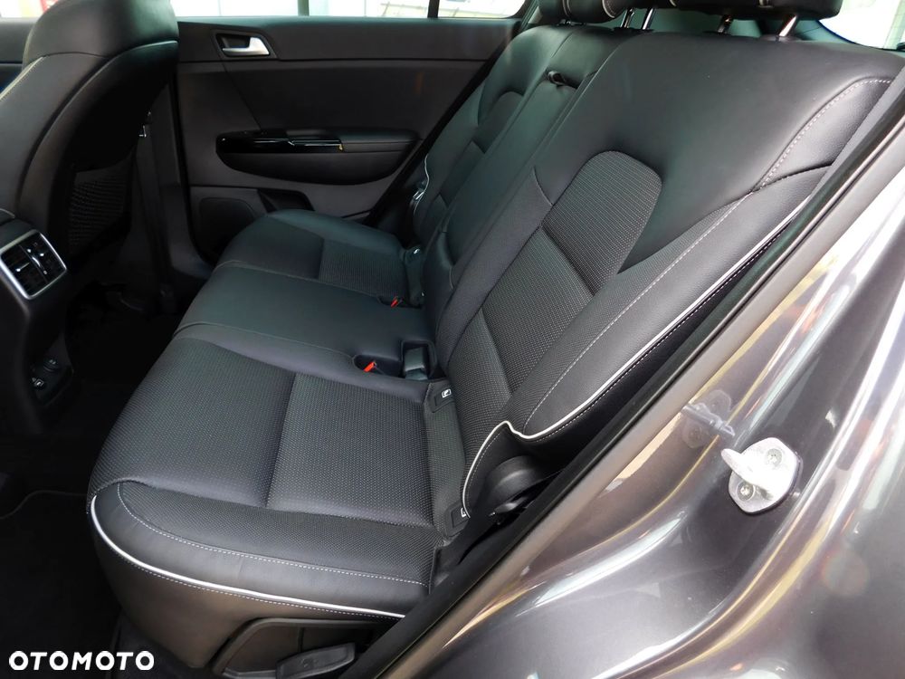Kia Sportage 1.7 CRDI 2WD Dream-Team Edition - 9