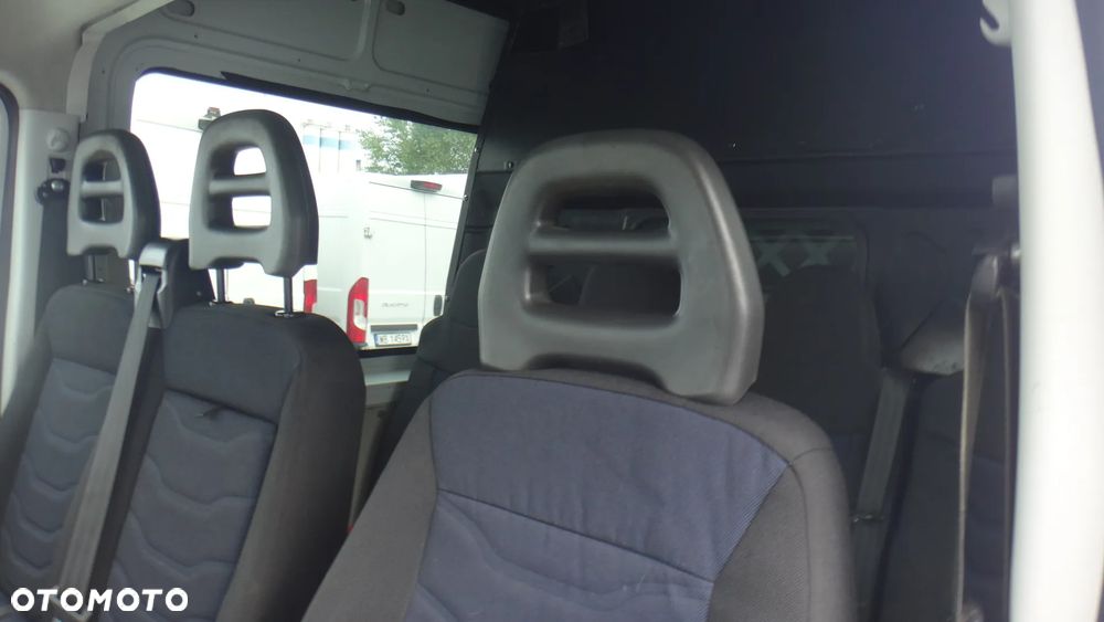 Iveco 35s16 - 9