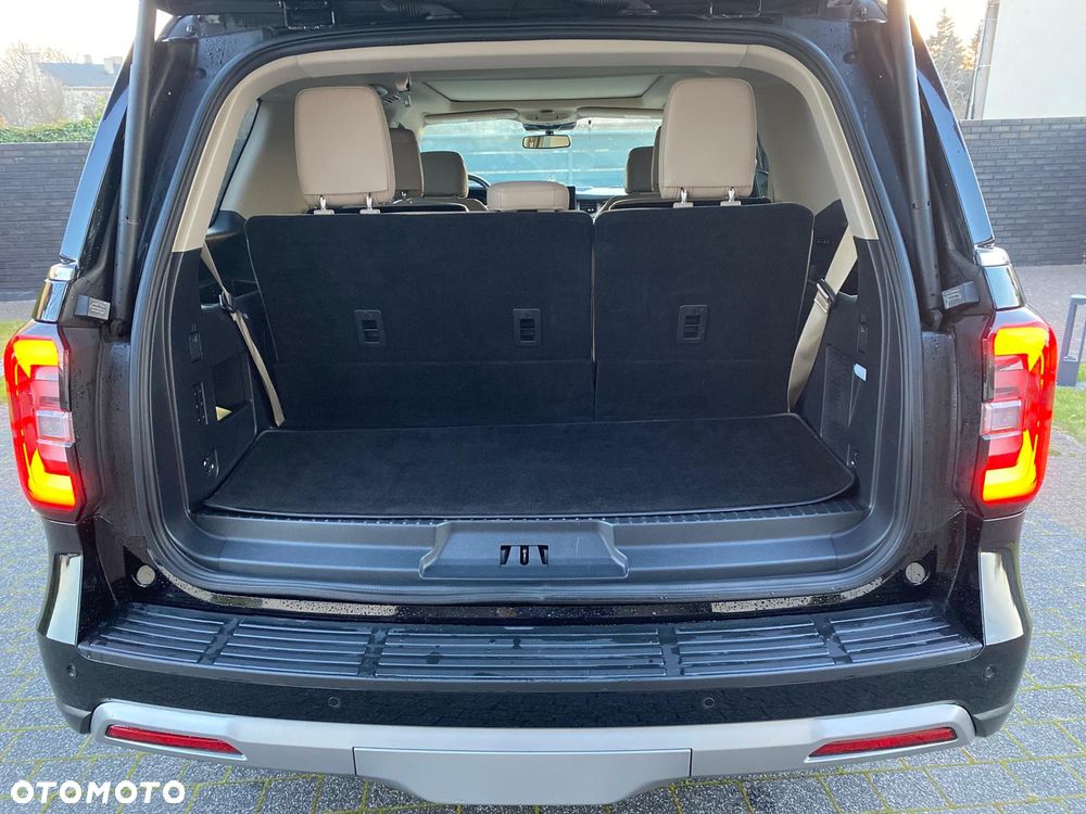 Ford Expedition - 29