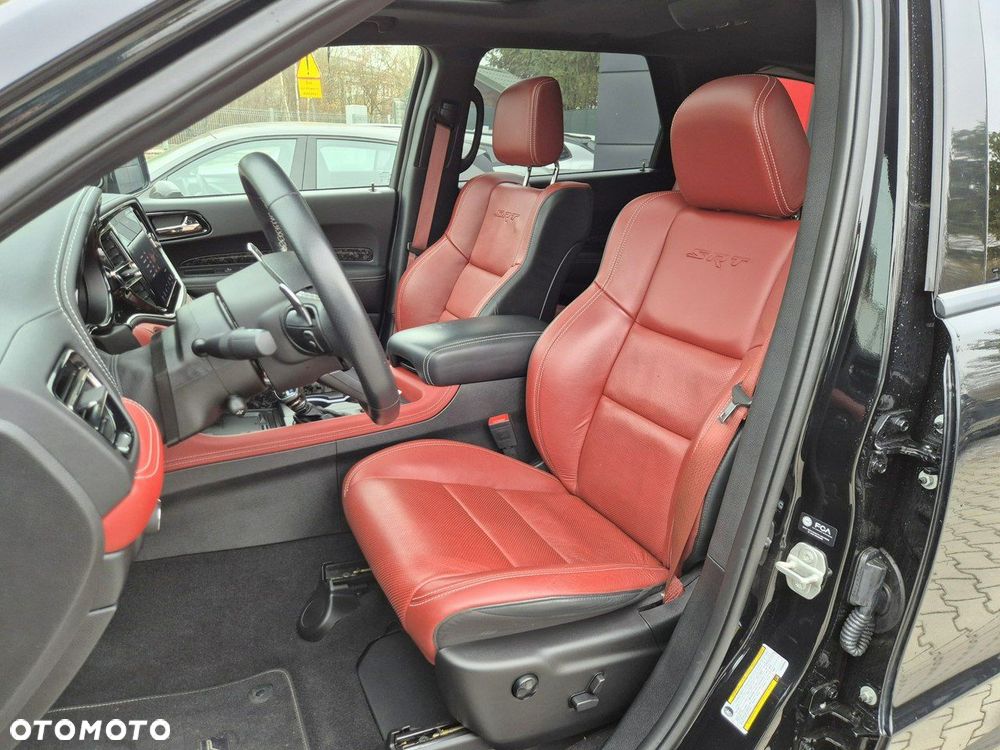 Dodge Durango 6.4 SRT - 26