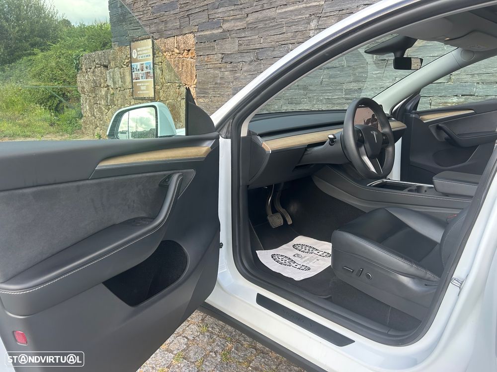 Tesla Model Y Tração Traseira - 8