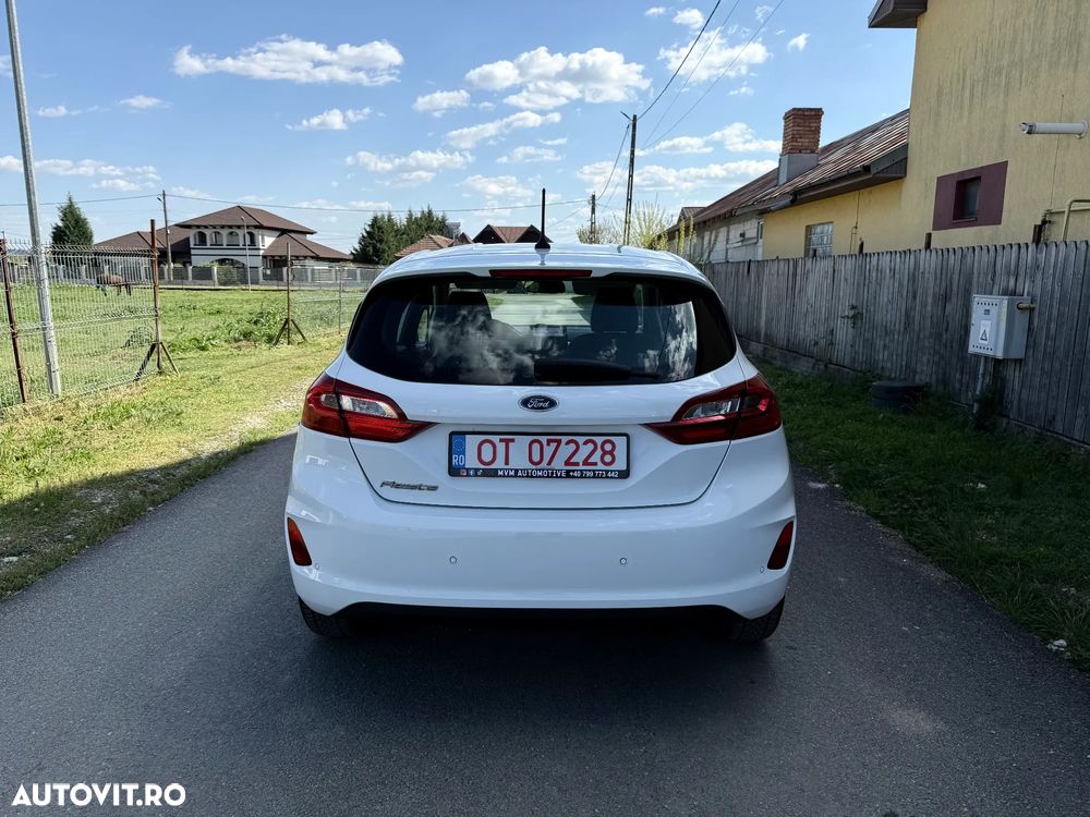 Ford Fiesta 1.1 S&S COOL&CONNECT - 6