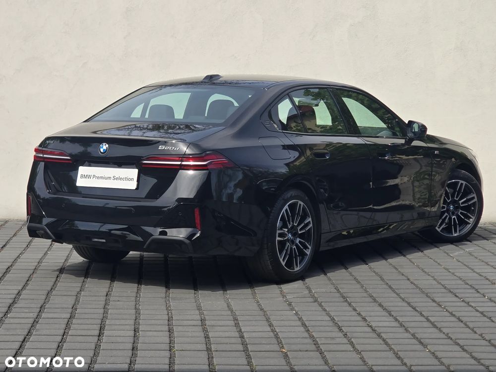 BMW Seria 5 520d xDrive mHEV M Sport - 5